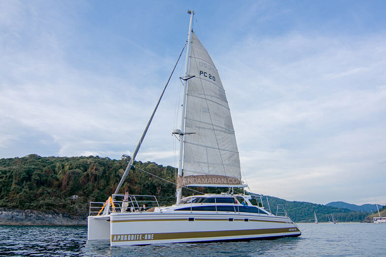 Aphrodite One Sailing Yacht Catamaran双体帆船-泰兰德旅行