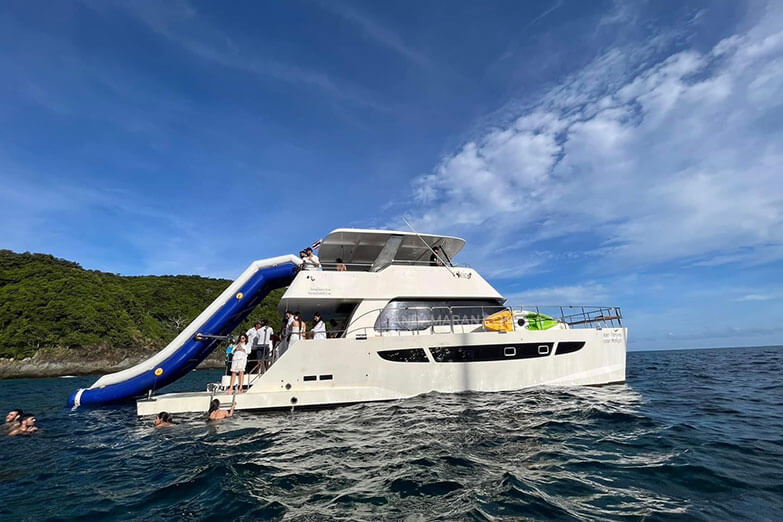 Fortuna Catamaran