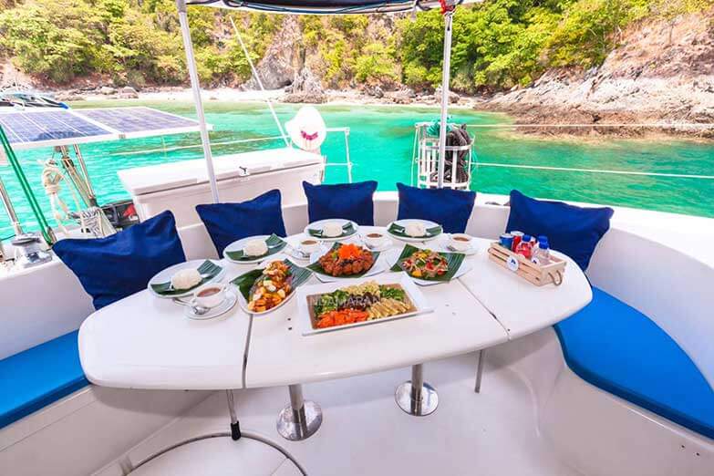 Play Twice Catamaran 12