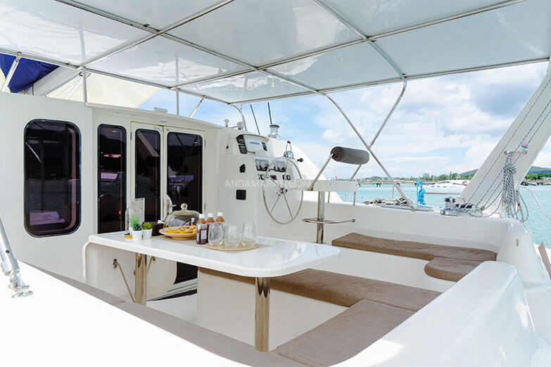 Summer Catamaran 02