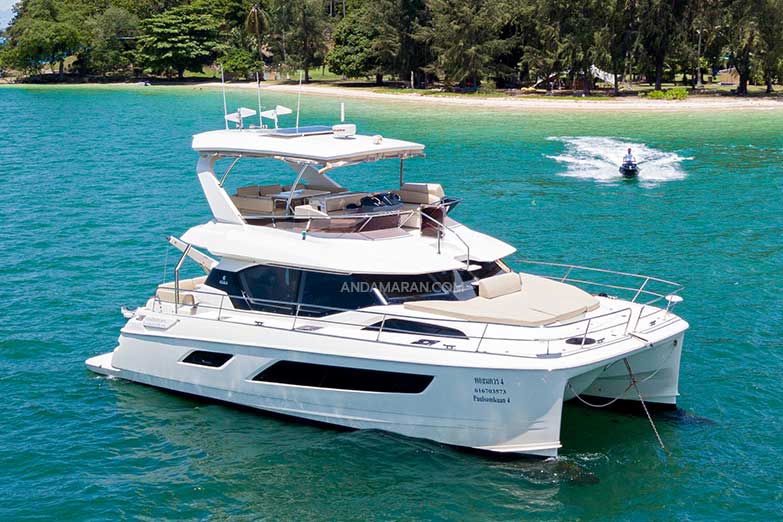 Sunrise 44 Aquila Yacht Power Catamaran 双体动力游艇-泰兰德旅行