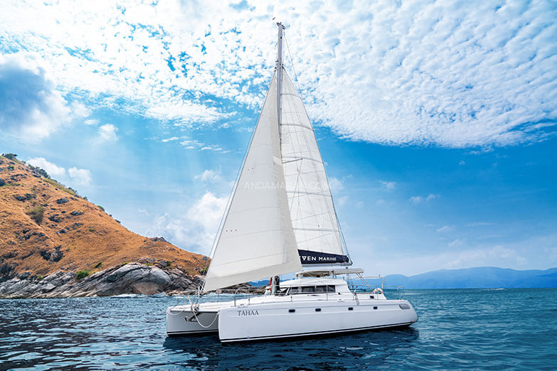 Tahaa 42ft Sailing Catamaran双体帆船-泰兰德旅行