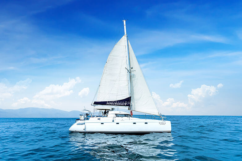 Tahaa Catamaran 02