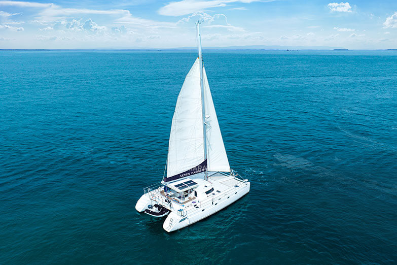 Tahaa Catamaran 03
