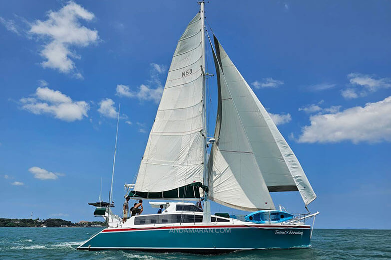 TD Sailing Yacht 02