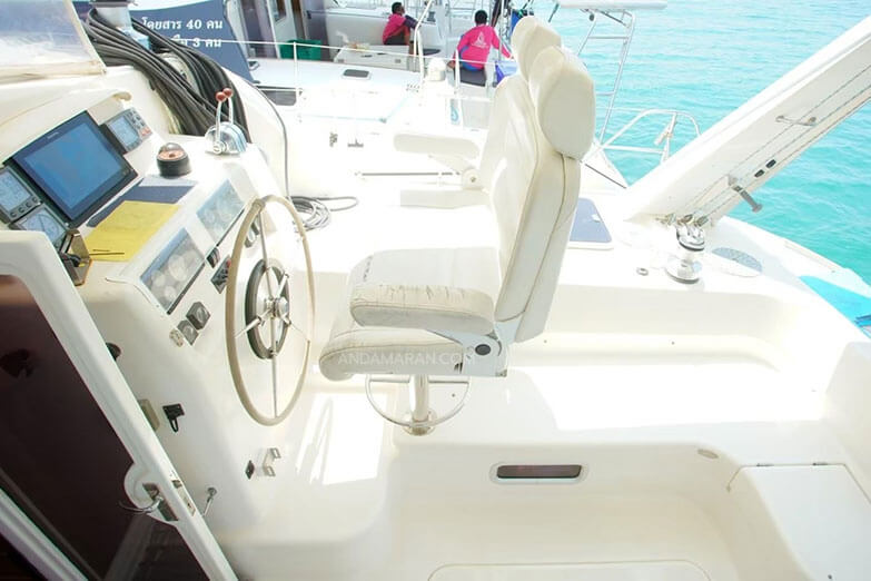 The One Catamaran 07