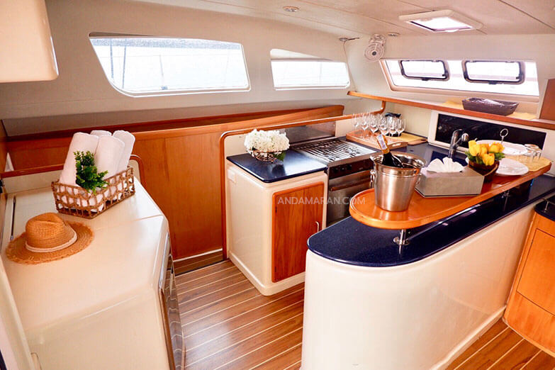 The One Catamaran 17