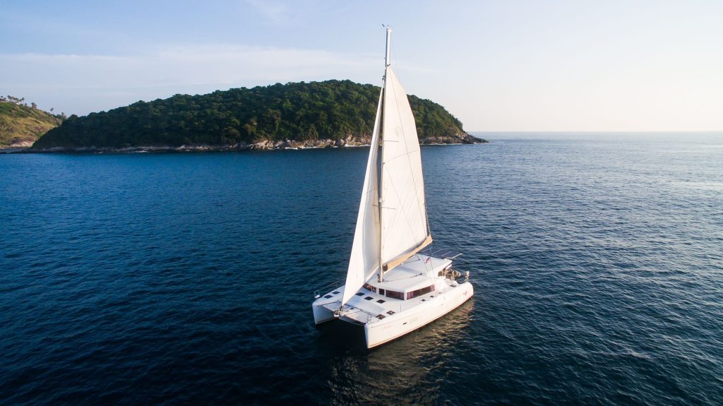 Miss Coco 蓝高双体帆船 (Lagoon Catamaran)