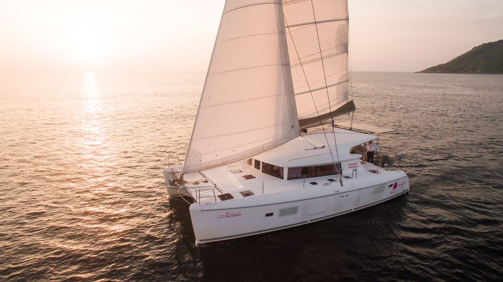 Miss Coco 蓝高双体帆船 (Lagoon Catamaran)