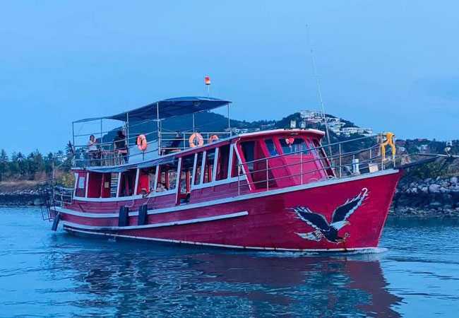 Samut 2号 专业海钓包船-泰兰德旅行