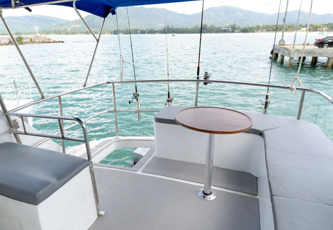 Ticha Boat Equipment