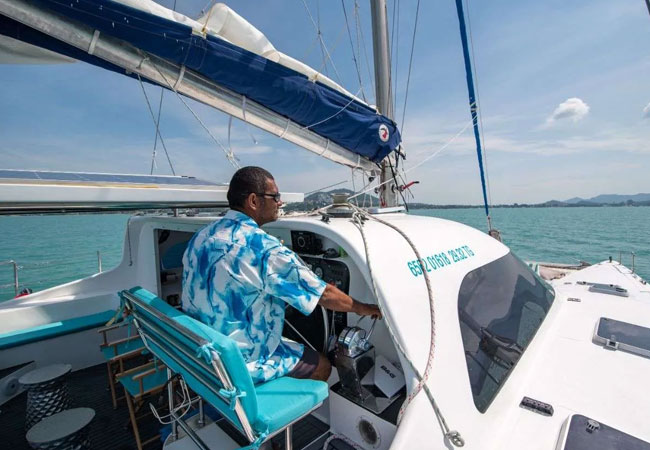 Odyssey 双体帆船包船-泰兰德旅行