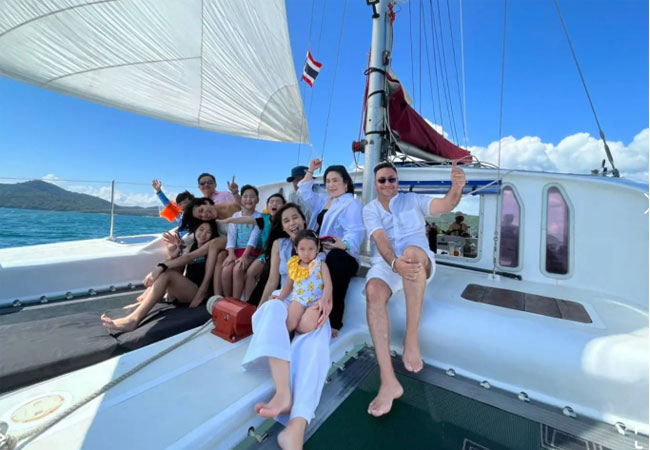 King 5 双体帆船-泰兰德旅行